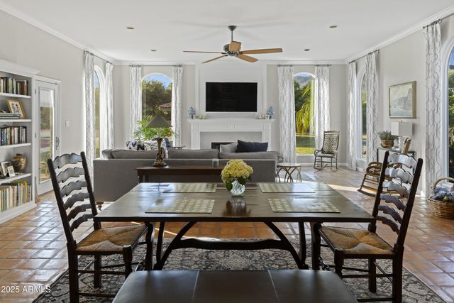 6131 E Naumann Drive, Paradise Valley, AZ 85253