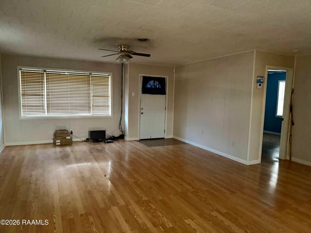 1409 Grand Pointe Avenue, Breaux Bridge, LA 70517