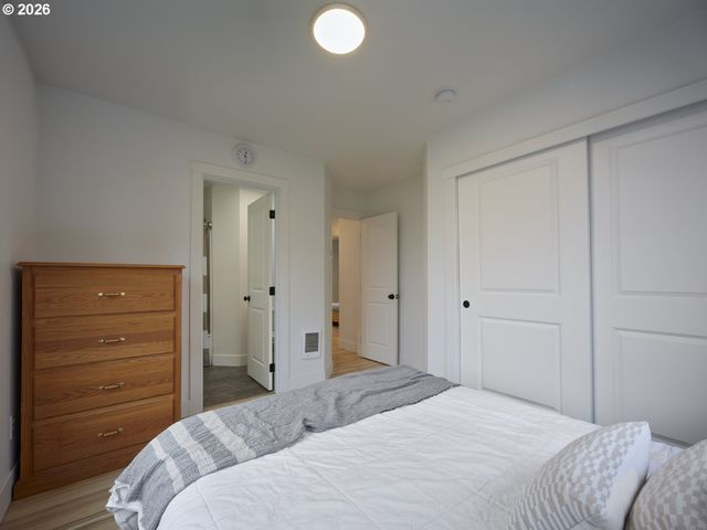 1015 PEACH Rd, Winlock, WA 98596