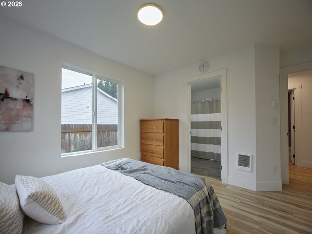 1015 PEACH Rd, Winlock, WA 98596