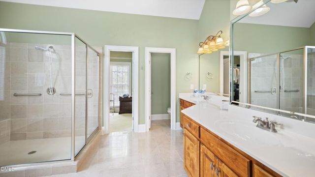 1004 Dunleigh Road, Burlington, NC 27215