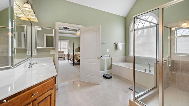 1004 Dunleigh Road, Burlington, NC 27215