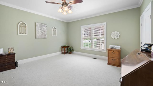 1004 Dunleigh Road, Burlington, NC 27215