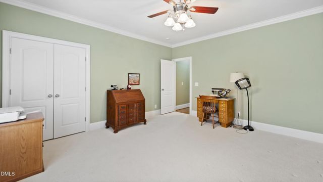 1004 Dunleigh Road, Burlington, NC 27215