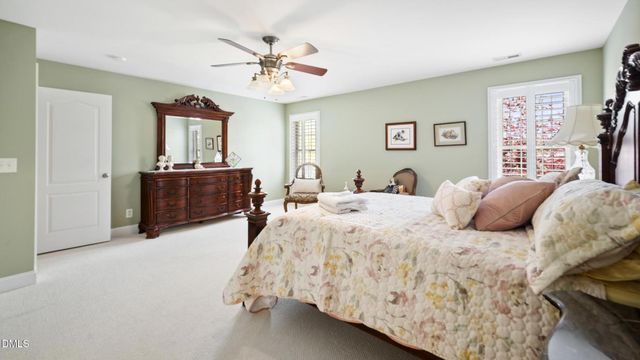 1004 Dunleigh Road, Burlington, NC 27215