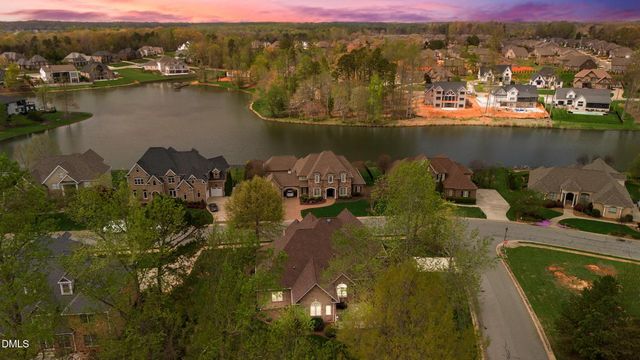 1004 Dunleigh Road, Burlington, NC 27215