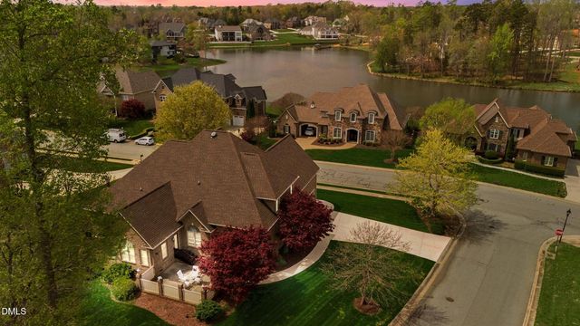 1004 Dunleigh Road, Burlington, NC 27215