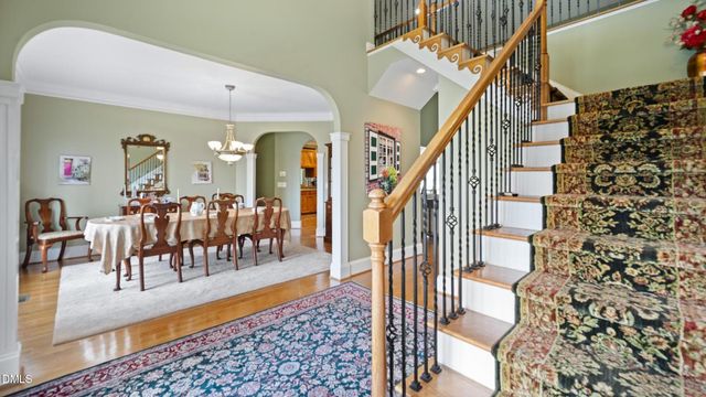 1004 Dunleigh Road, Burlington, NC 27215