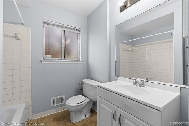 13485 Bernadette Court, Sterling Heights, MI 48313