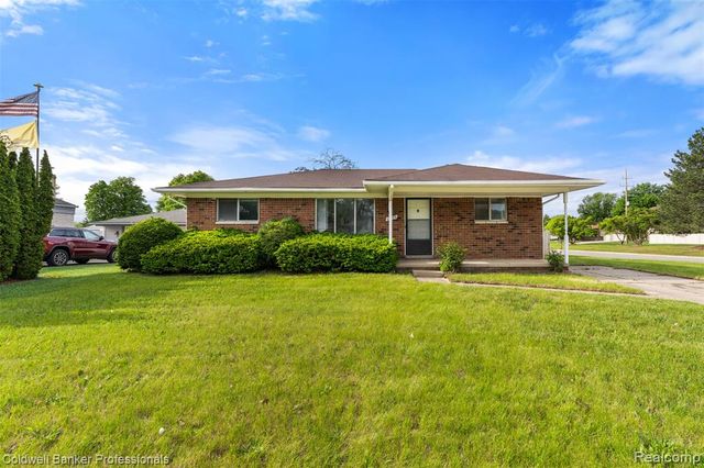 13485 Bernadette Court, Sterling Heights, MI 48313
