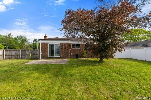 13485 Bernadette Court, Sterling Heights, MI 48313