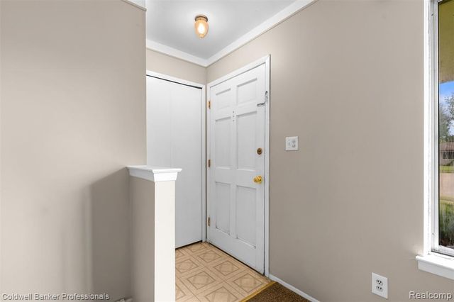 13485 Bernadette Court, Sterling Heights, MI 48313