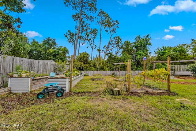 7312 Port Place Street, Southport, FL 32409