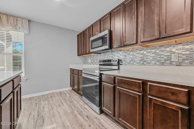 7312 Port Place Street, Southport, FL 32409