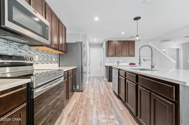 7312 Port Place Street, Southport, FL 32409