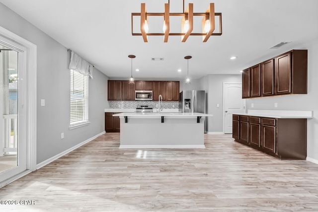 7312 Port Place Street, Southport, FL 32409