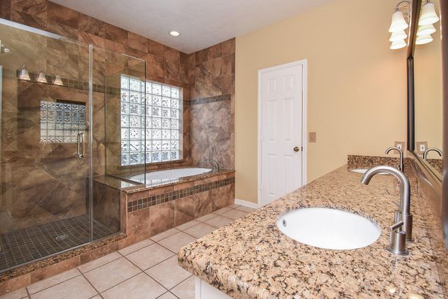 8739 Bent Spur Lane, Houston, TX 77064