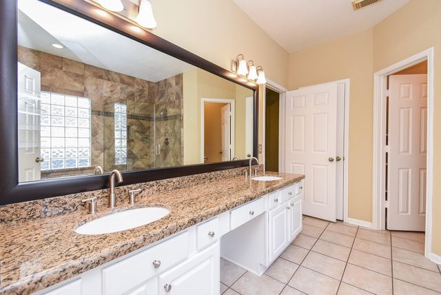 8739 Bent Spur Lane, Houston, TX 77064