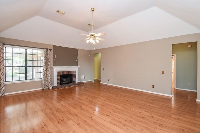 8739 Bent Spur Lane, Houston, TX 77064