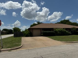 4501 Mizzenmast Court, Fort Worth, TX 76135
