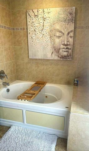 680 NW 111th Way, Coral Springs, FL 33071