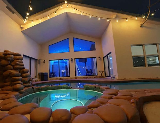 680 NW 111th Way, Coral Springs, FL 33071