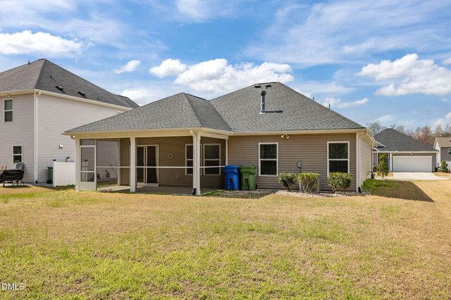 229 Summer Ranch Drive, Fuquay Varina, NC 27526