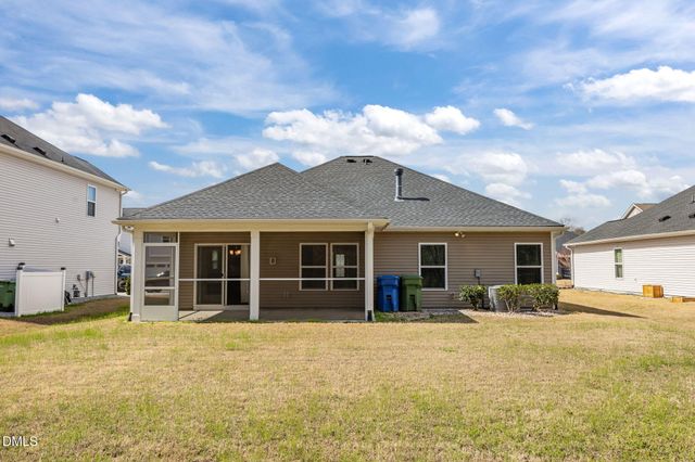 229 Summer Ranch Drive, Fuquay Varina, NC 27526