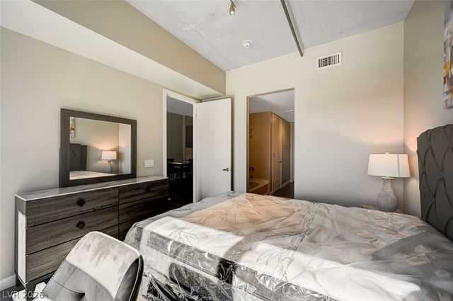 353 East Bonneville Avenue 439, Las Vegas, NV 89101