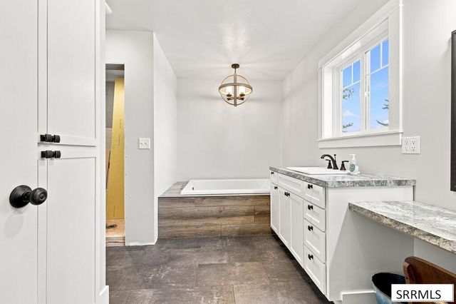5551 W 4000 N, Rexburg, ID 83440