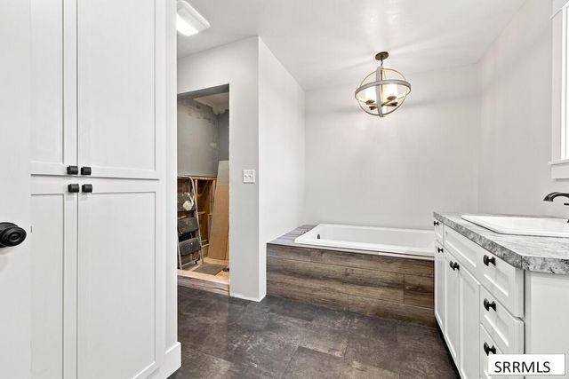 5551 W 4000 N, Rexburg, ID 83440