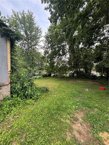 2221 Garfield Avenue, Kansas City, KS 66104