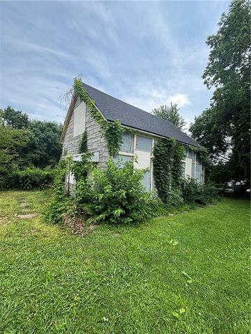 2221 Garfield Avenue, Kansas City, KS 66104