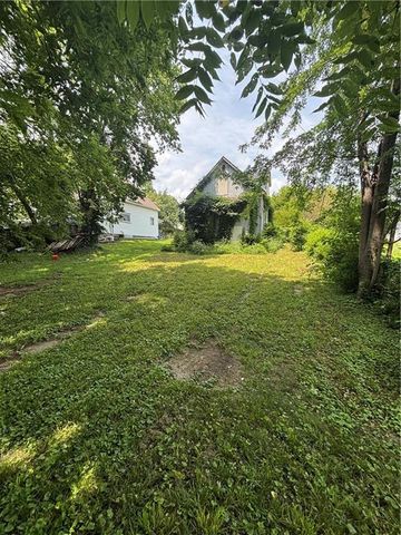 2221 Garfield Avenue, Kansas City, KS 66104