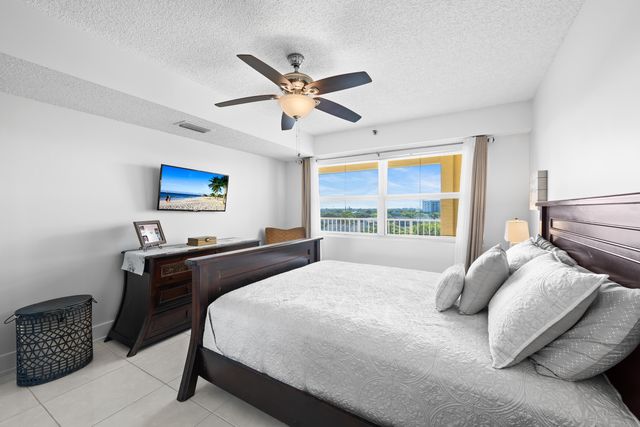 3095 N Course Drive 702, Pompano Beach, FL 33069