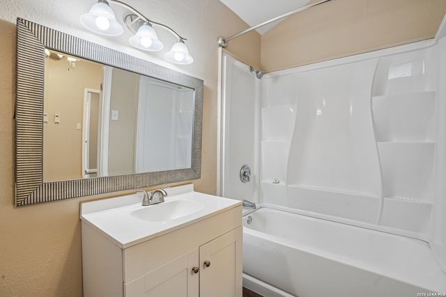 2807 CASEY RD, Bulverde, TX 78163