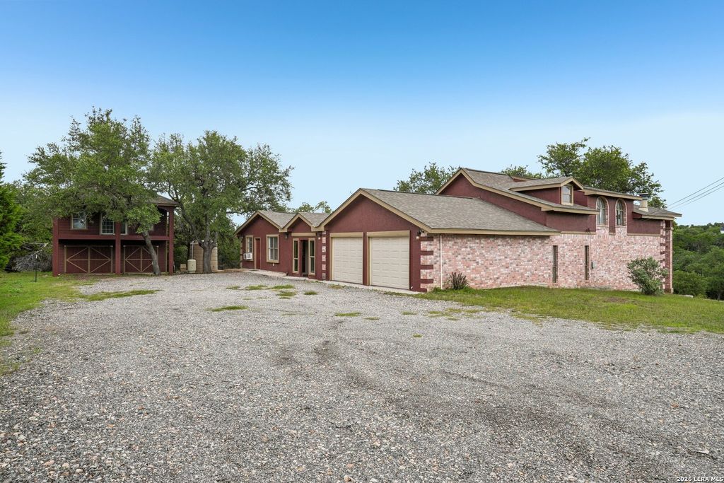 2807 CASEY RD, Bulverde, TX 78163