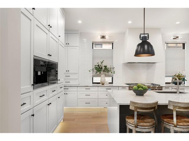 2515 S Milwaukee St, Denver, CO 80210