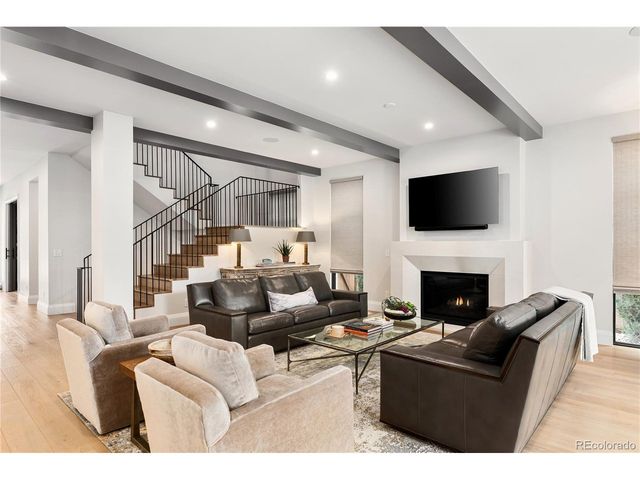 2515 S Milwaukee St, Denver, CO 80210