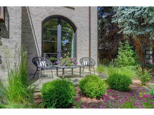 2515 S Milwaukee St, Denver, CO 80210