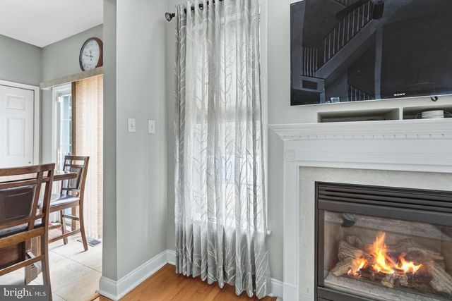 43 BRECKNOCK CT, Newtown, PA 18940