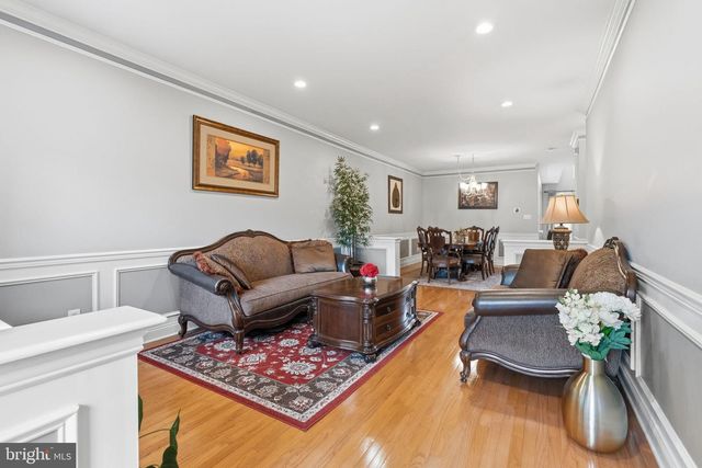 43 BRECKNOCK CT, Newtown, PA 18940