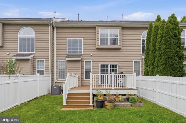 43 BRECKNOCK CT, Newtown, PA 18940