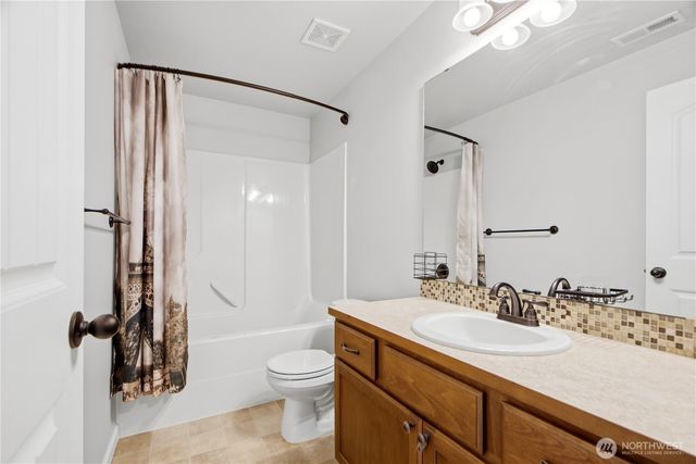 25917 168th Place SE, Covington, WA 98042