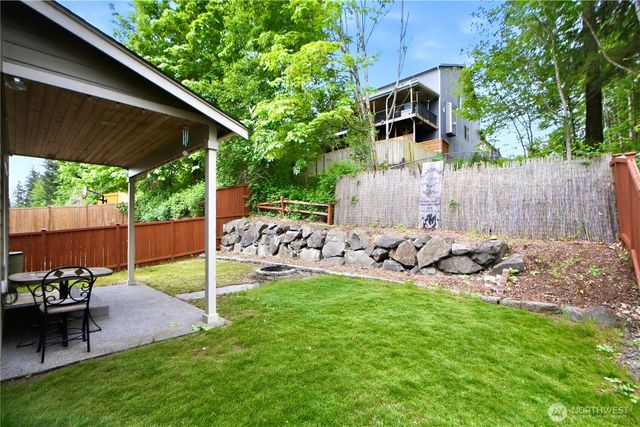 25917 168th Place SE, Covington, WA 98042