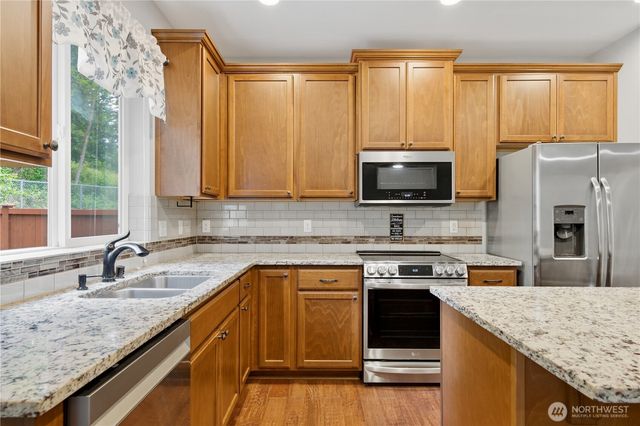 25917 168th Place SE, Covington, WA 98042