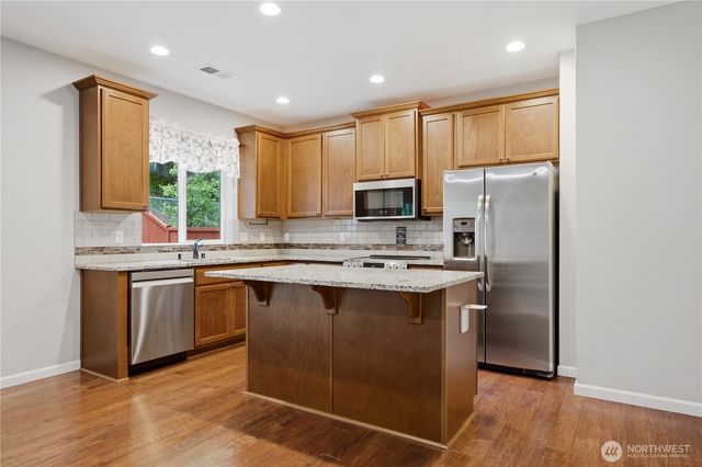 25917 168th Place SE, Covington, WA 98042