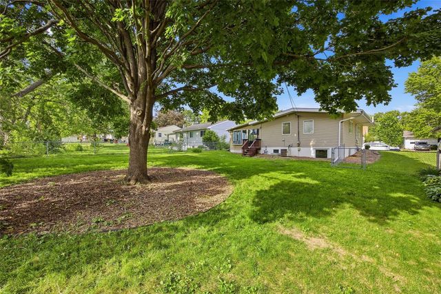 1115 Carver Street, Iowa City, IA 52240