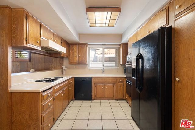 541 Silvera Avenue, Long Beach, CA 90803