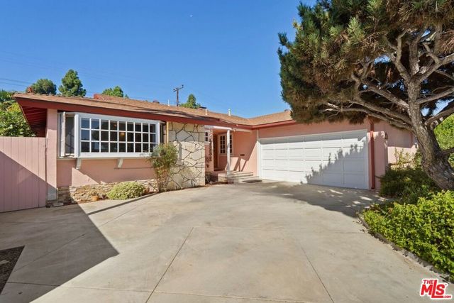 541 Silvera Avenue, Long Beach, CA 90803